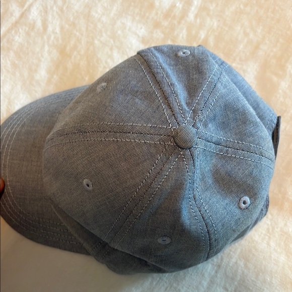 Lacoste Denim Blue Cap with Embroidered Logo - Picture 8 of 9